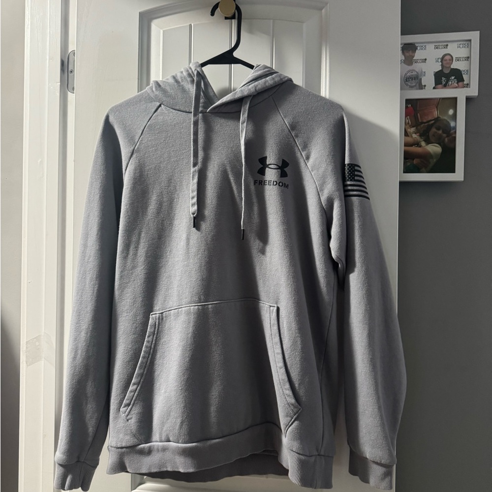 under armour freedom hoodie